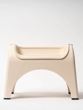 EasyEat raised pet feeder